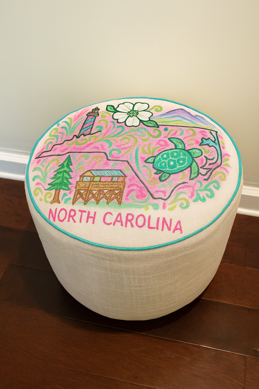 WANDERSOUTH NORTH CAROLINA ROUND OTTOMAN